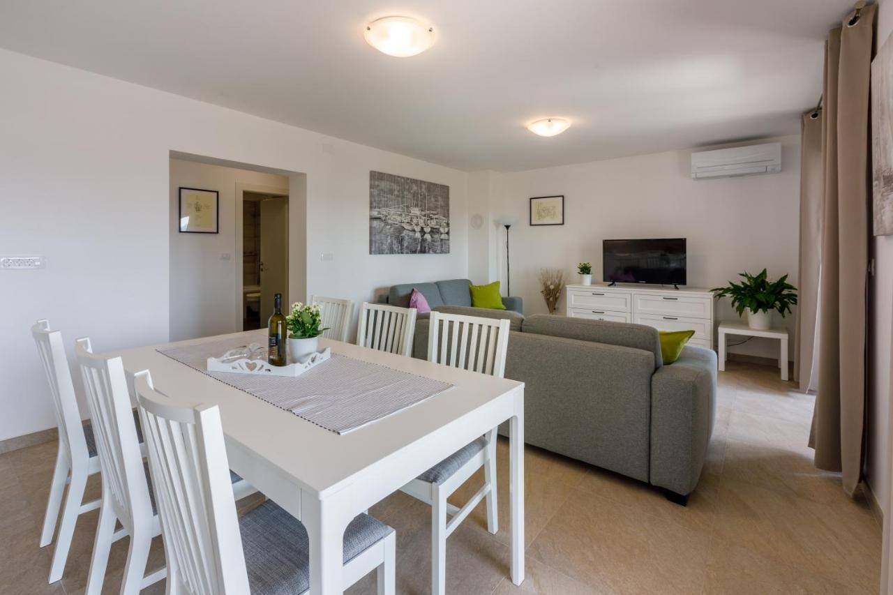 Anton 3 Apartment Crikvenica Exterior photo